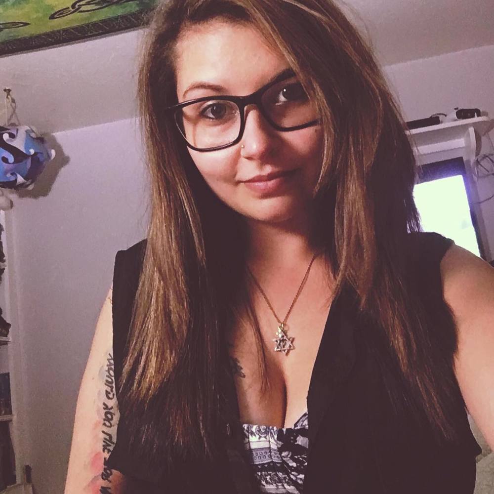 Meet your Posher, Breanna